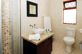 Hostal Calico Guest House