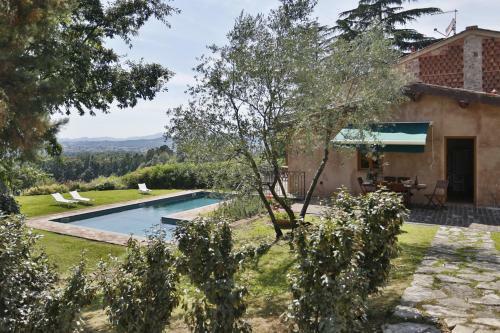 Hostal Guesthouse Villa Baggine