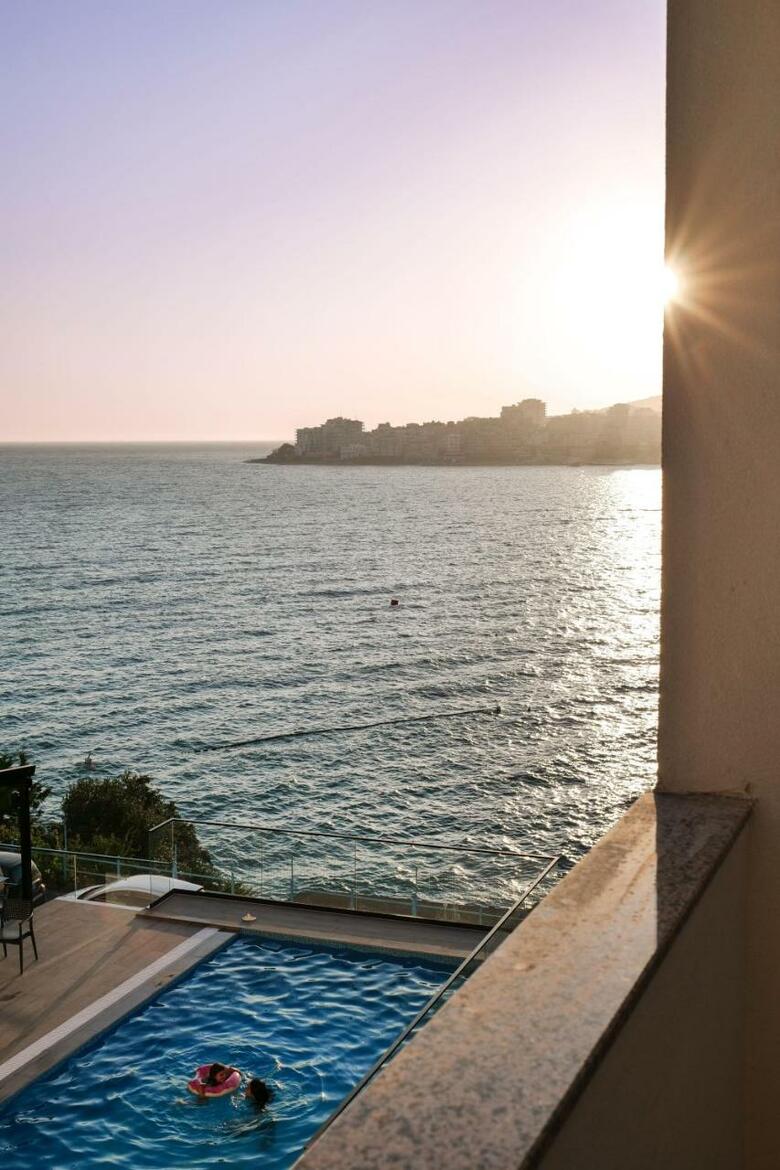 Hotel Vola