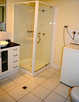 Aparthotel The Port Douglas Queenslander