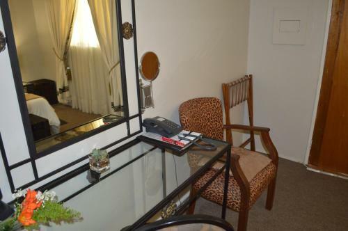 Hostal Aandbloem Guest House