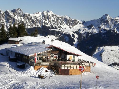 Almdorf Tirol
