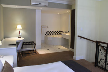 The New Tulbagh Hotel
