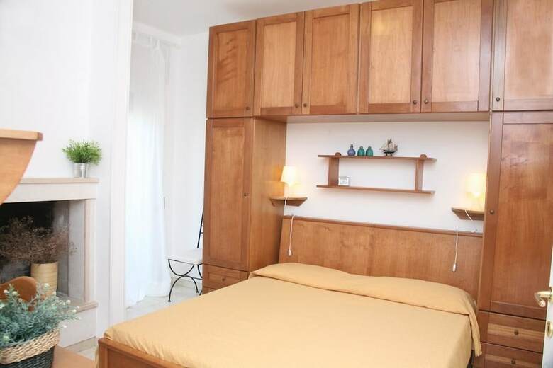 Hostal B&B Gelsimori