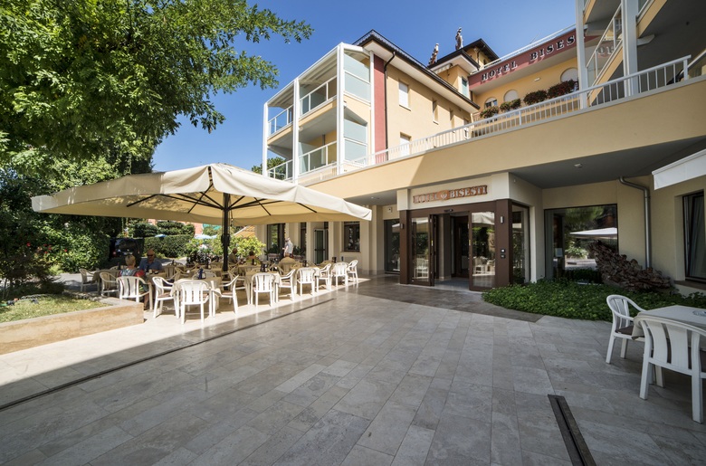 Hotel Bisesti