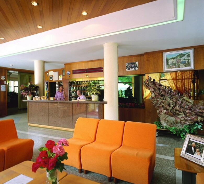 Hotel Bisesti