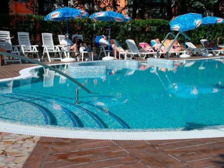 Hotel Bisesti