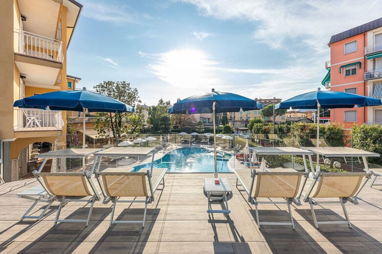 Hotel Bisesti