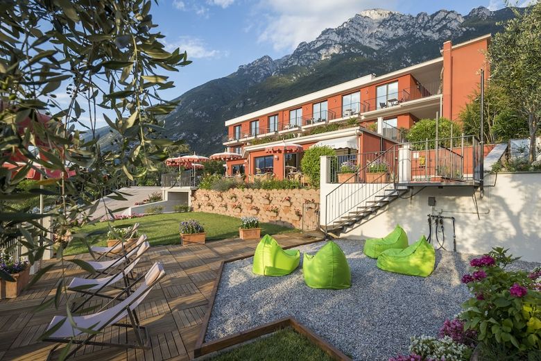 Hotel Oasi Beach
