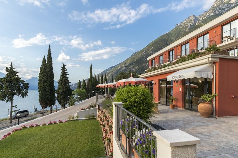 Hotel Oasi Beach