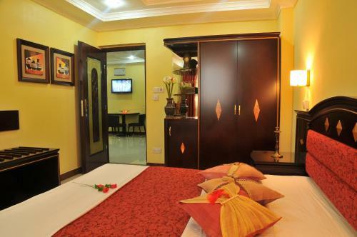 Urban Rose Hotel & Apartments