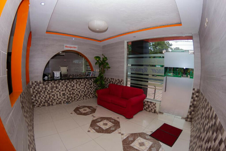 Hotel Renacer