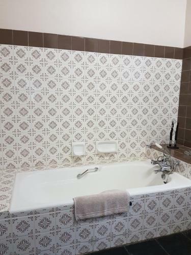 Hostal Laughing Waters Guest House