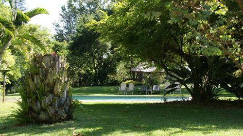 Hostal Laughing Waters Guest House