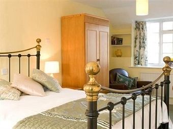 Lifton Hall Hotel