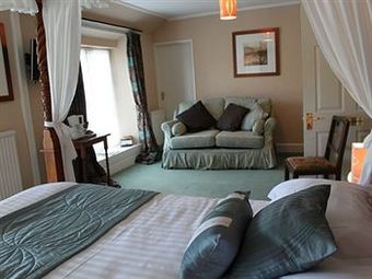 Lifton Hall Hotel
