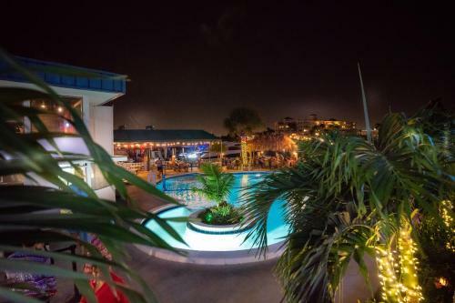 Hotel Sands Harbor Resort And Marina