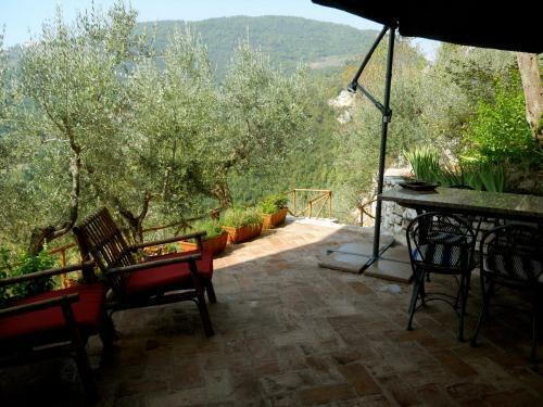 Agroturismo Guesthouse Runcini