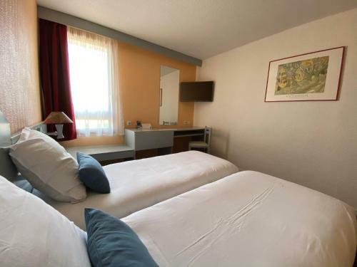 Hotel Nb H�tel Restaurant Moulins
