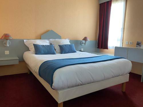 Hotel Nb H�tel Restaurant Moulins