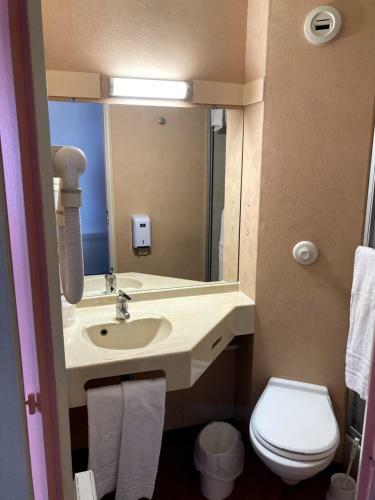 Hotel Nb H�tel Restaurant Moulins