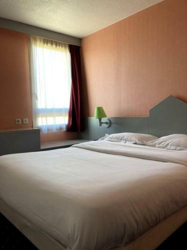 Hotel Nb H�tel Restaurant Moulins
