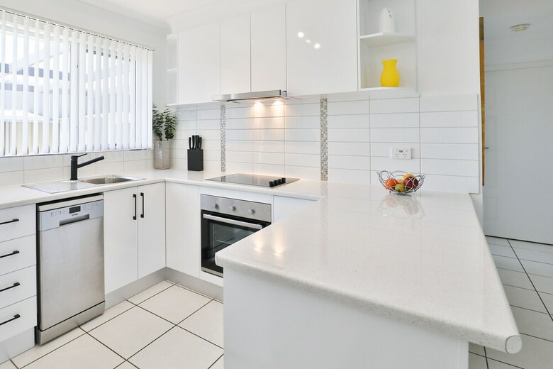 112 Olive Apartments