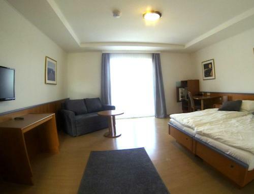 Sporthotel Podersdorf