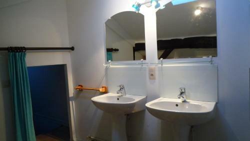 G�te La Passerelle � Mouzaive