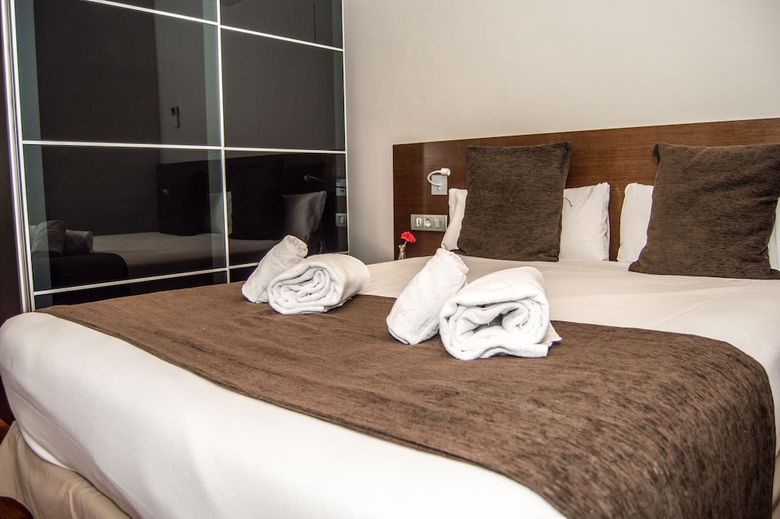 Apartamentos Turisticos Madanis