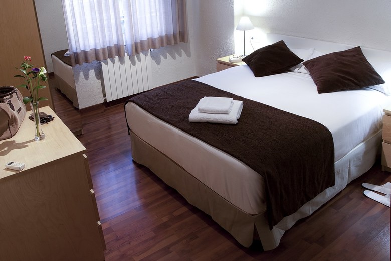 Apartamentos Turisticos Madanis