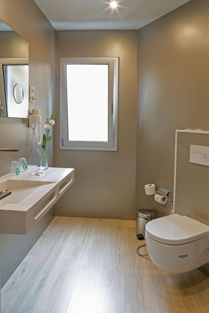 Apartamentos Turisticos Madanis
