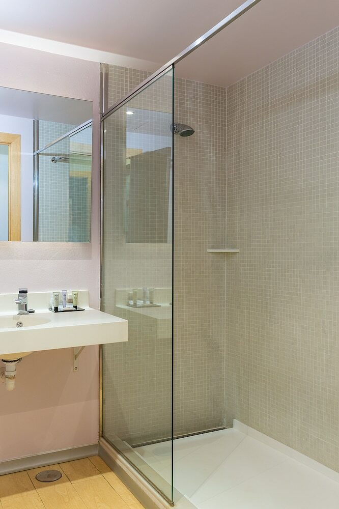Apartamentos Turisticos Madanis