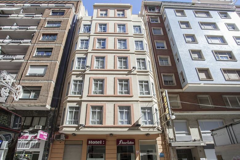 Hotel Casual Valencia De La M�sica