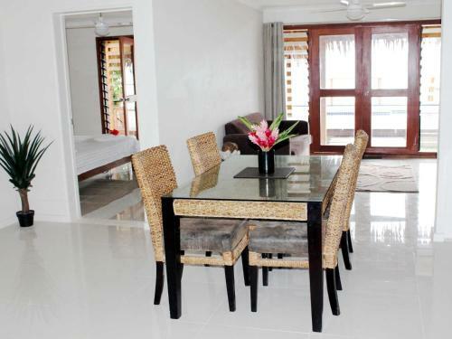 Aparthotel Vanuatu Beachfront Apartments