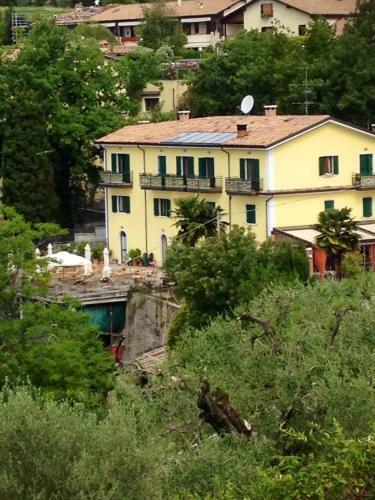 Hostal Affittacamere Battistoli