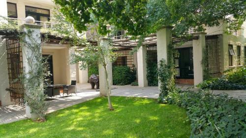 Sandton Lodge Rivonia