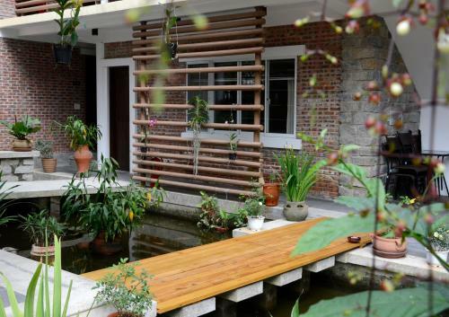 Rock Villa