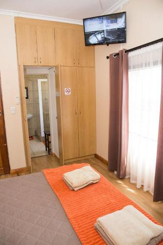 Hostal Jaybay House