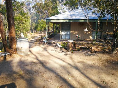 Hostal Kalimna Woods Cottages