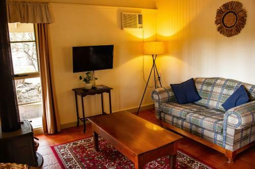 Hostal Kalimna Woods Cottages