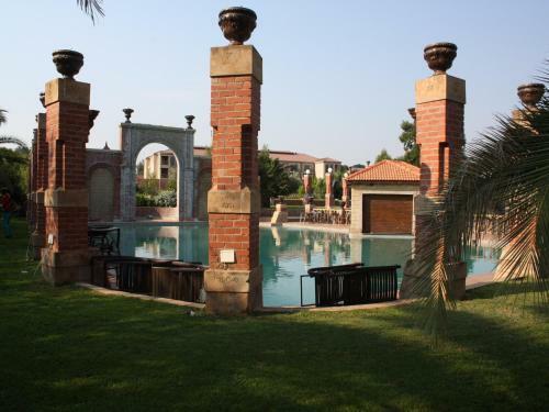 Velmore Hotel Estate