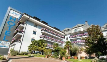 Hotel Ideal Park