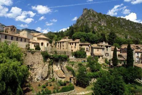 Bed & Breakfast Gite Les Bois 1