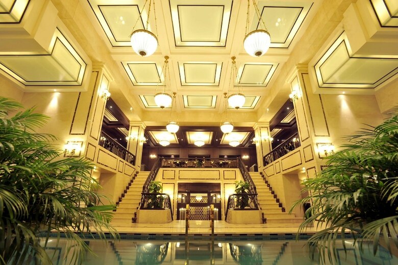 Eldora Hotel