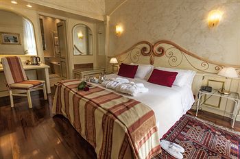Hotel Colomba D Oro