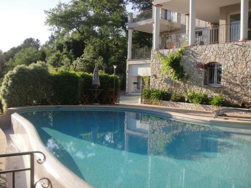 Apartamento C�te D'azur Sous Les Pins