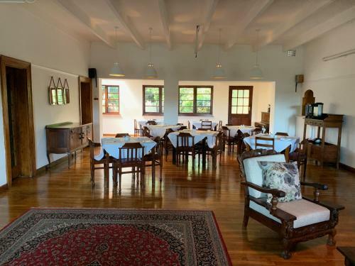 Hostal Somerset Lodge