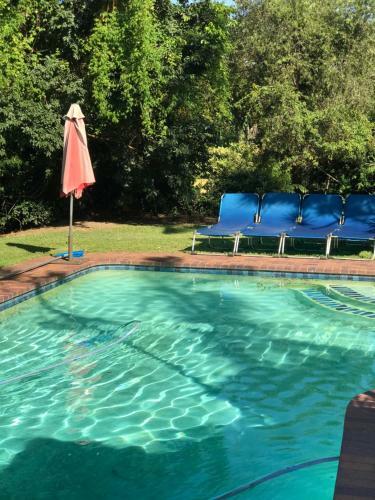 Bed & Breakfast Edens Guest House