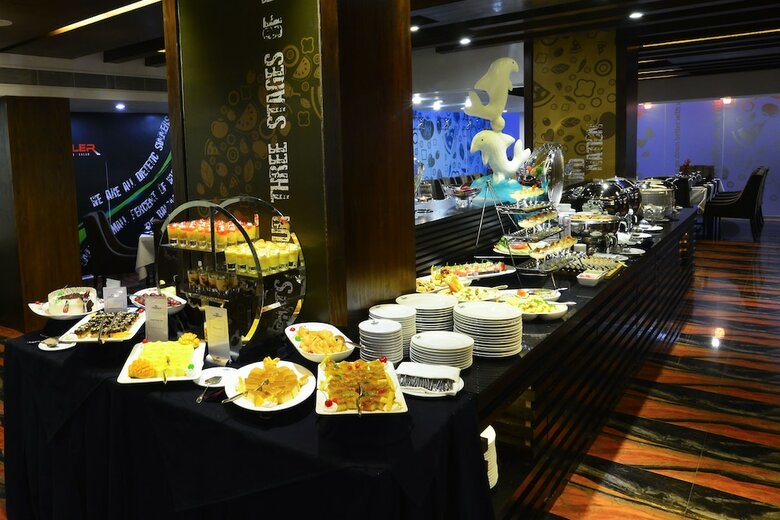 Hotel Long Beach Suites Dhaka